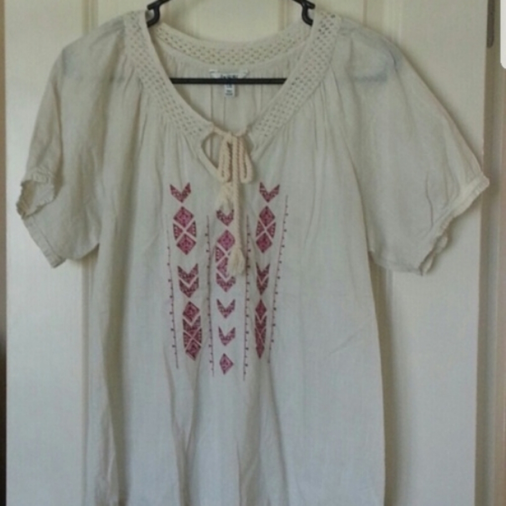 Cute boho top
